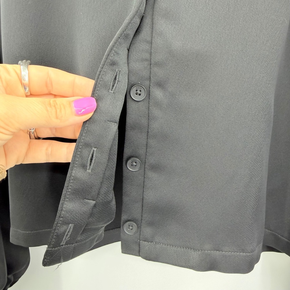 DKNY Black Satin Cropped‎ Bishop Sleeve Dressy Work Blouse Menswear Inspired Top - Picture 7 of 10